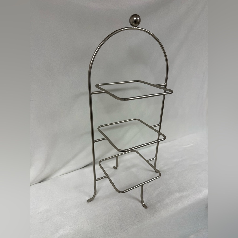 Pampered Chef Three Tiered Metal Stand | Simple Additions |Appetizer Plate Stand - Picture 2 of 7